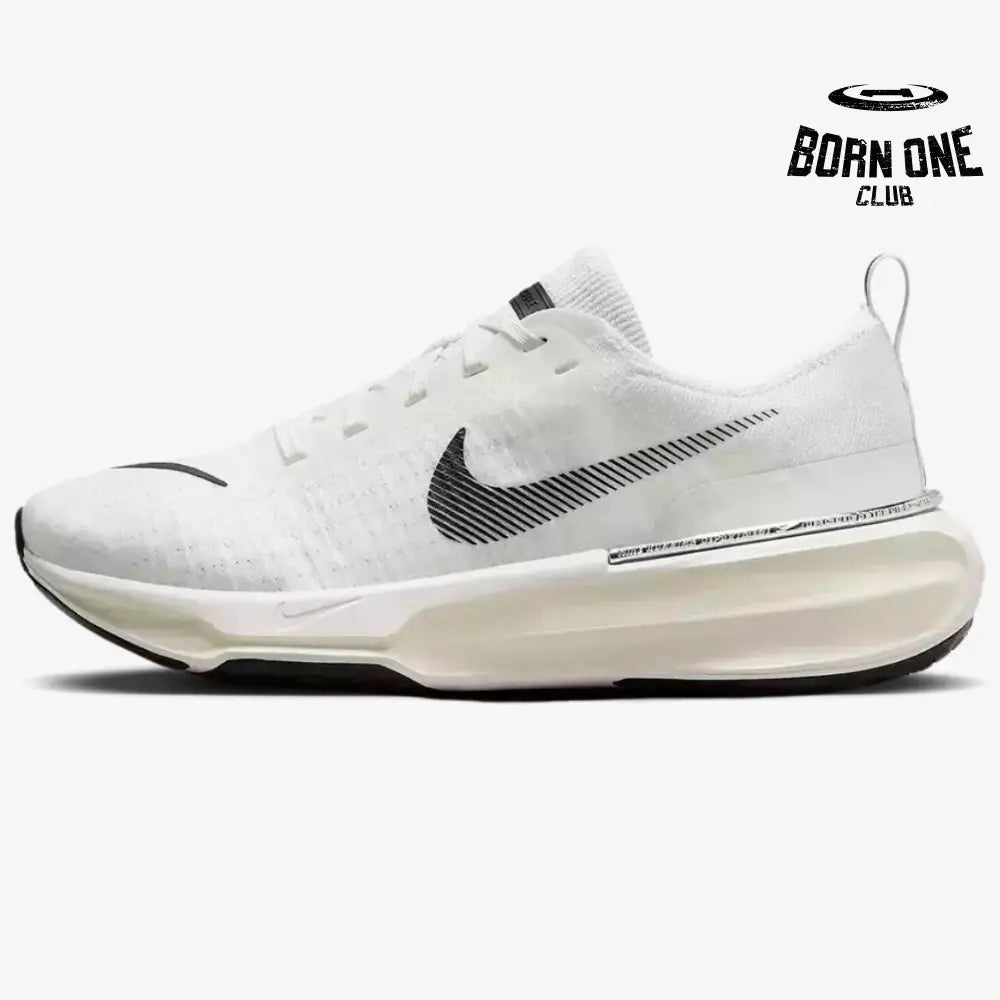 Invincible Run 3 - White/Black