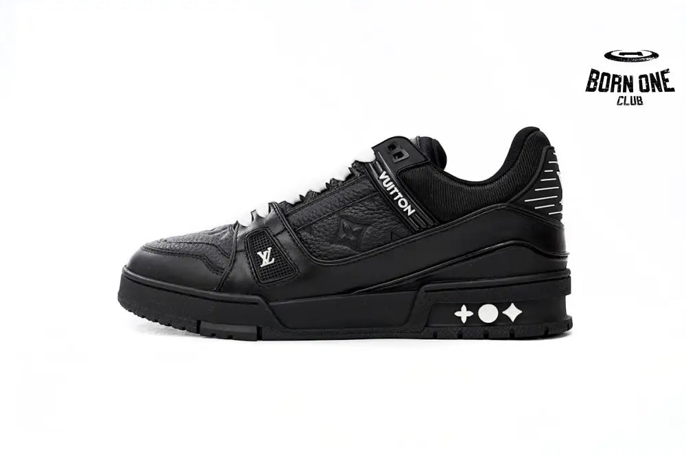 Trainer Black Embossed Monogram 1AAREY