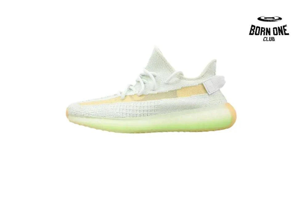 Yeezy Boost 350 V2 Hyperspace