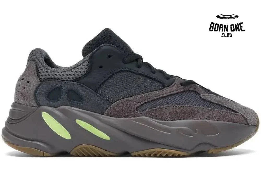 Yeezy Boost 700 Mauve