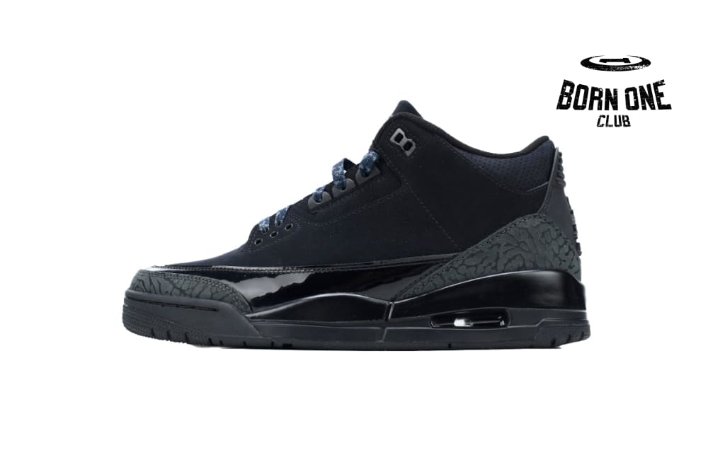 Retro 'Black Cat' CT8532-001