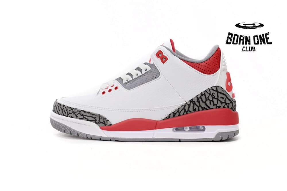 Retro Fire Red DN3707-160