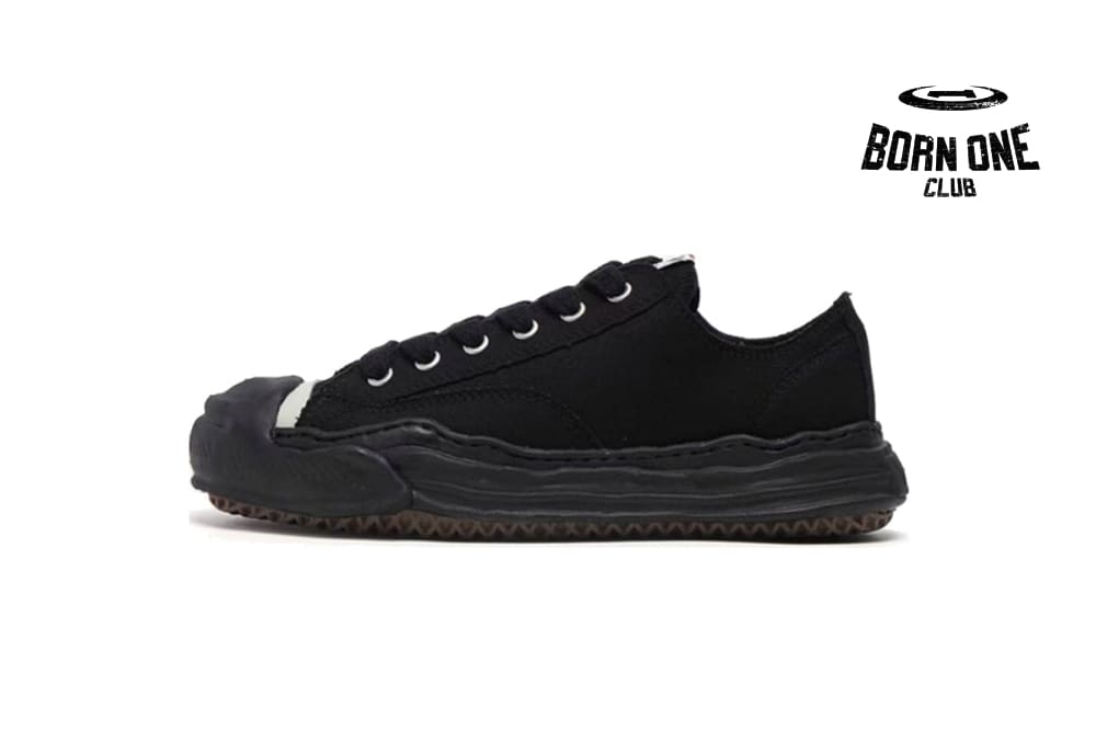 Low-top Sneakers All Black A05FW702FW23 NO.786