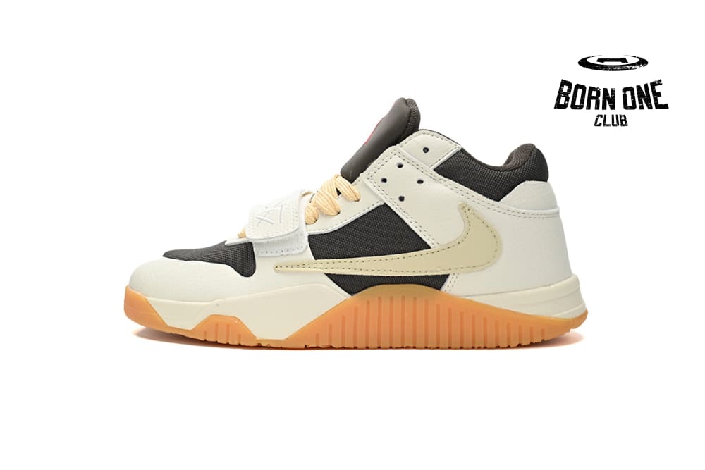 Jumpman Jack TR Travis Scott Sail FZ8117-100