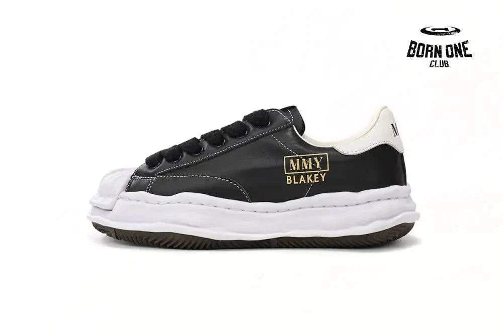 White and Black and White Gold