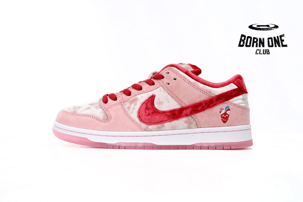 Nike SB Low StrangeLove Skateboards (Special Box) CT2552-800